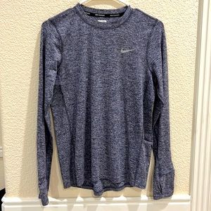 NWT! Women’s Size XS Nike Running Longsleeve